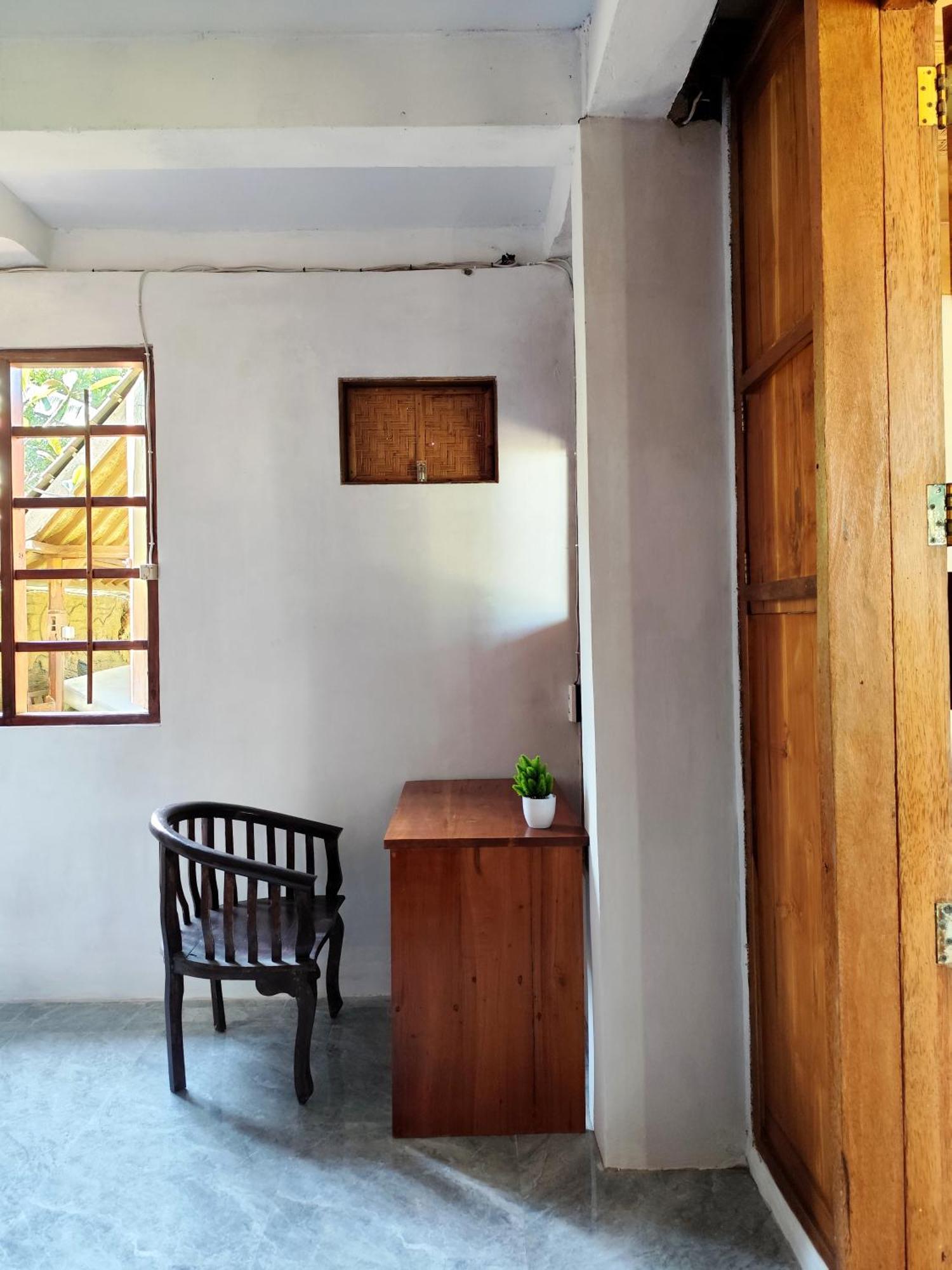 Bali Bungalow Medewisurf-Homestay Airsatang Exterior foto